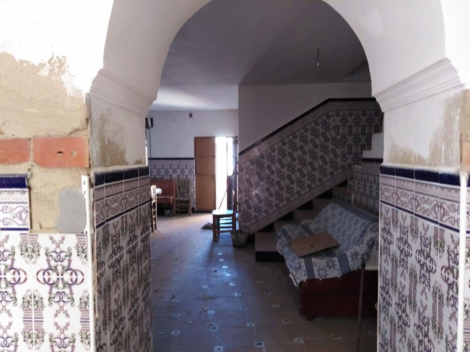 5 soveværelse Finca/Landehus til salg i Higuera de Arjona med garage - € 54.000 (Ref: 4707091)