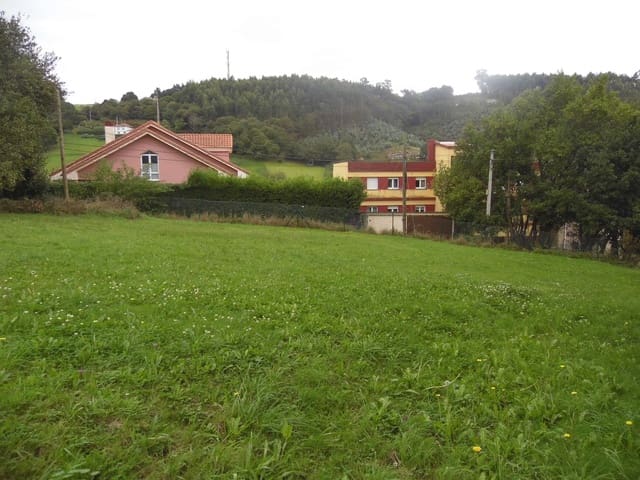 Undeveloped Land for sale in Candás, Carreño - € 525,000 (Ref: 4837186)