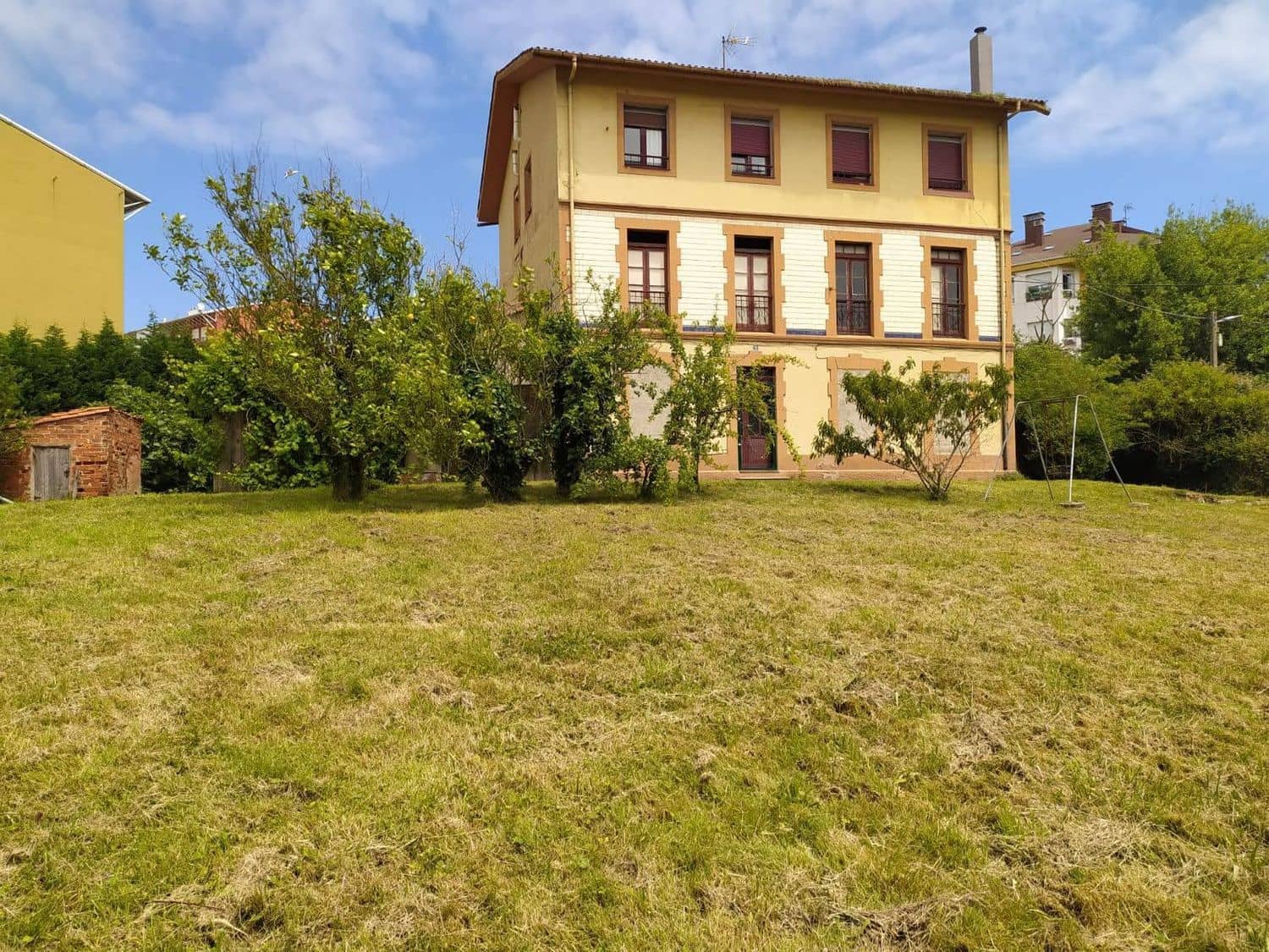 Grunde uden byggetilladelser til salg i Candas - € 525.000 (Ref: 4837186)