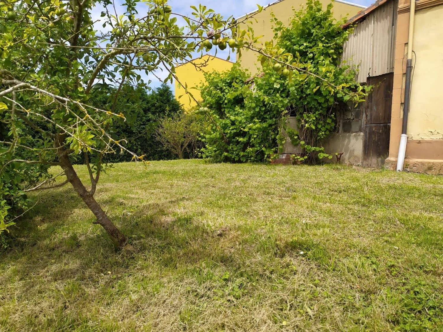 Grunde uden byggetilladelser til salg i Candas - € 525.000 (Ref: 4837186)