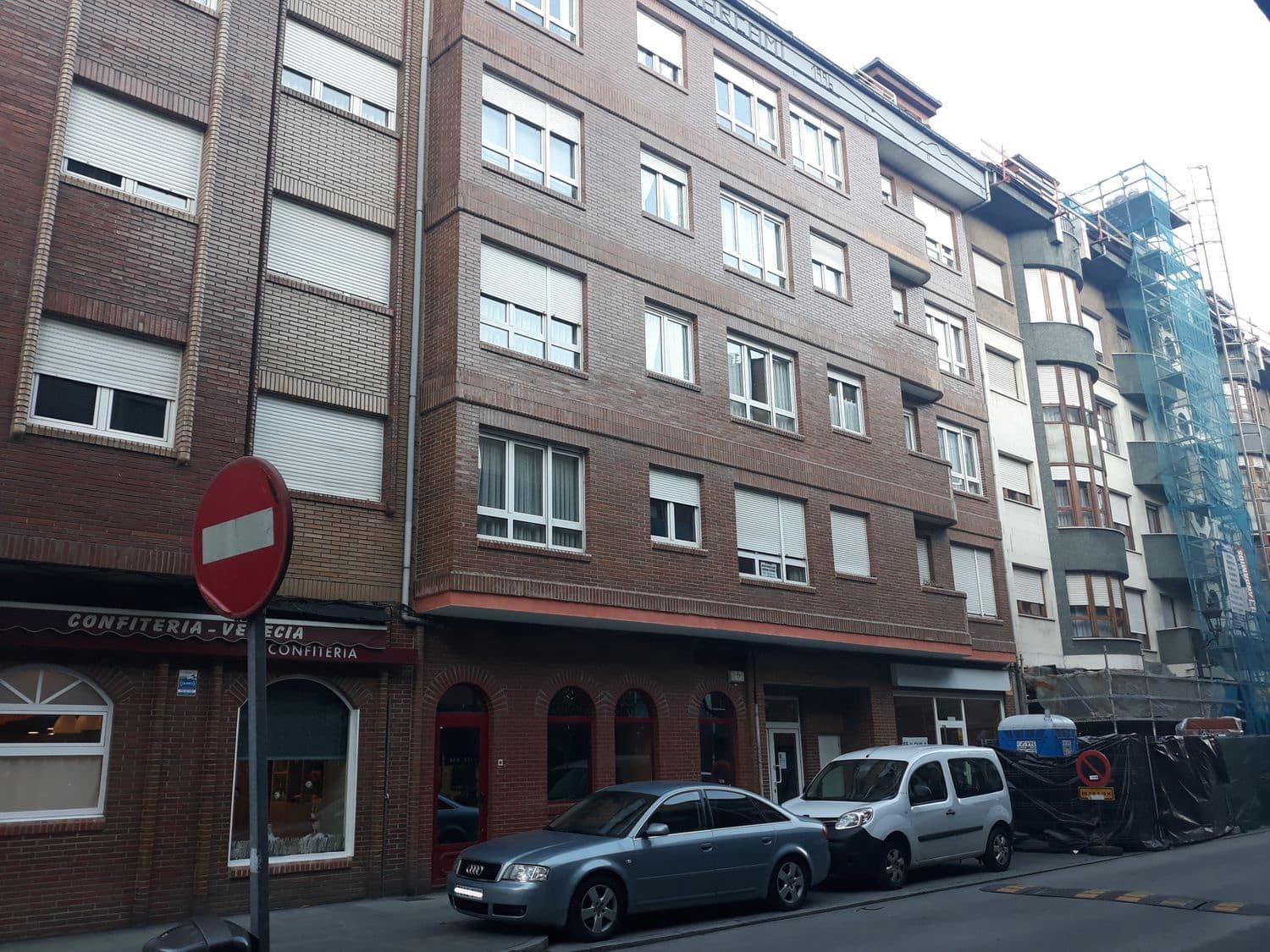 Erhverv til salg i Sama de Langreo - € 33.000 (Ref: 5044489)