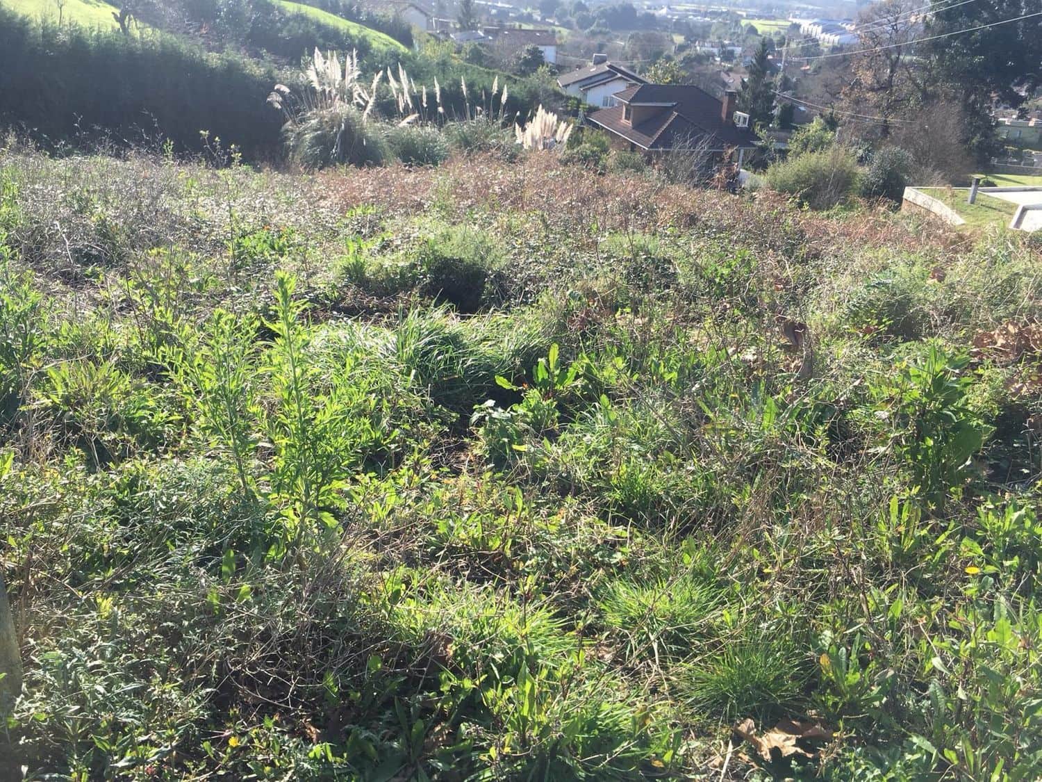 Grunde uden byggetilladelser til salg i Gijon - € 217.000 (Ref: 5088559)