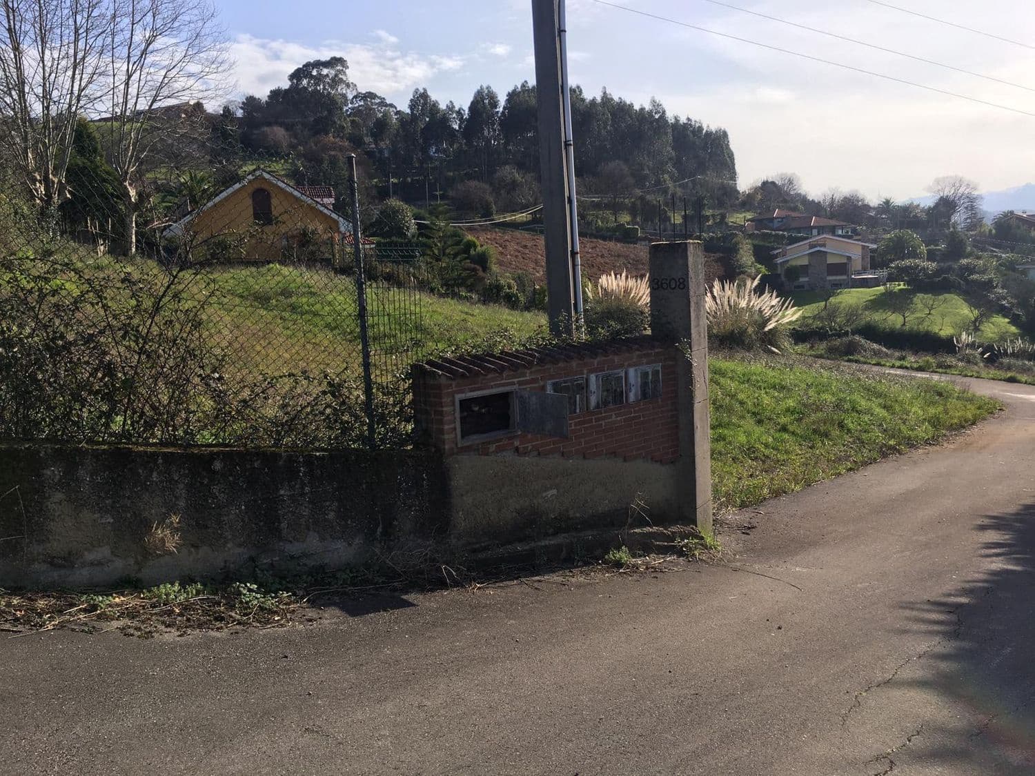 Grunde uden byggetilladelser til salg i Gijon - € 269.000 (Ref: 5090300)