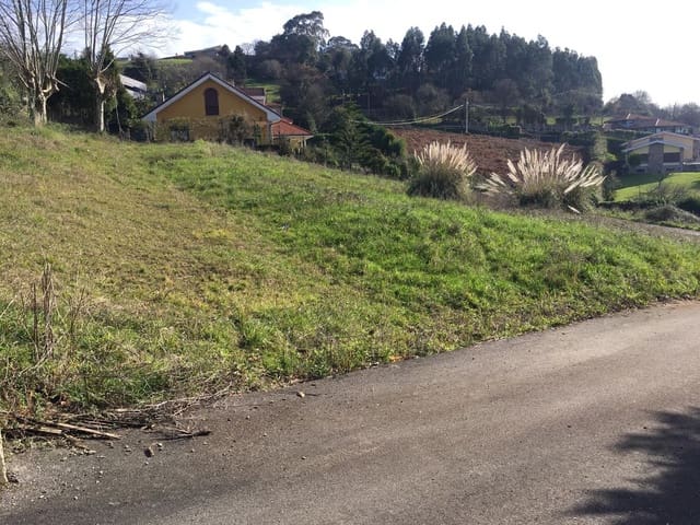 Mark till salu i Gijón - 269 000 € (Ref: 5090300)