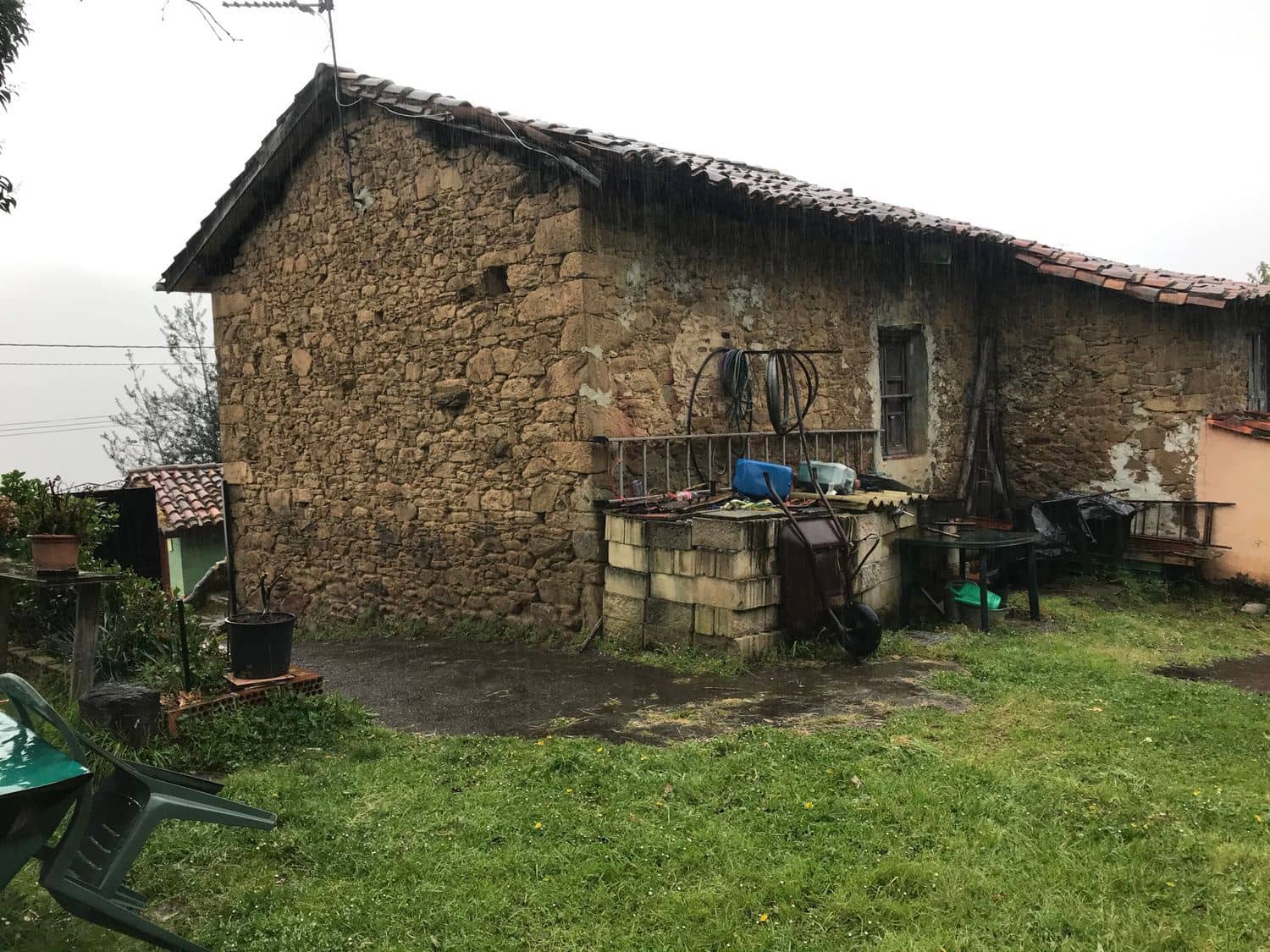 Grunde uden byggetilladelser til salg i Mieres - € 94.000 (Ref: 5179054)