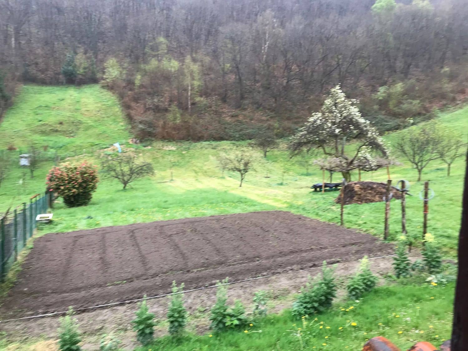 Grunde uden byggetilladelser til salg i Mieres - € 94.000 (Ref: 5179054)