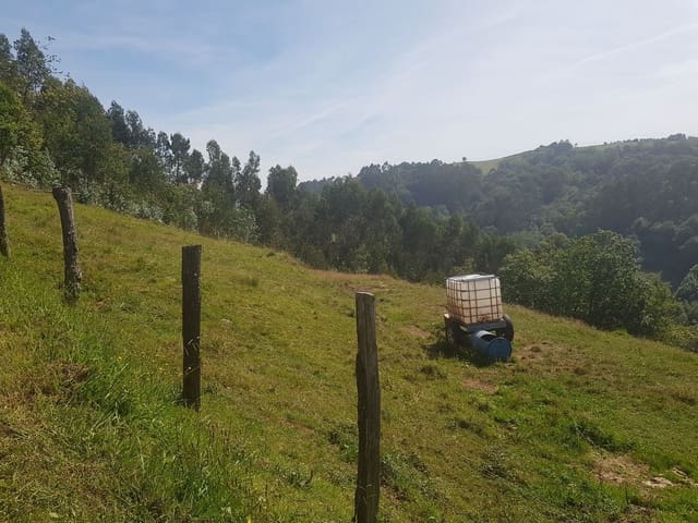 Mark till salu i Gijón - 29 800 € (Ref: 5388797)