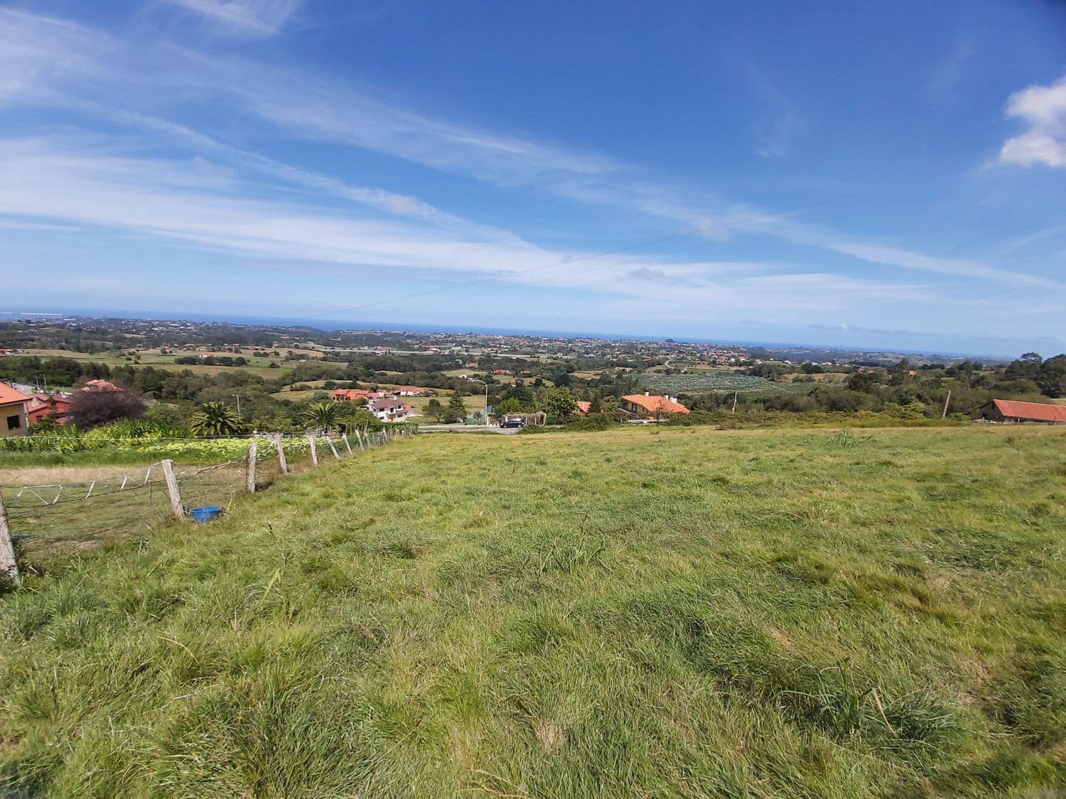 Grunde uden byggetilladelser til salg i Villaviciosa - € 120.000 (Ref: 5521110)