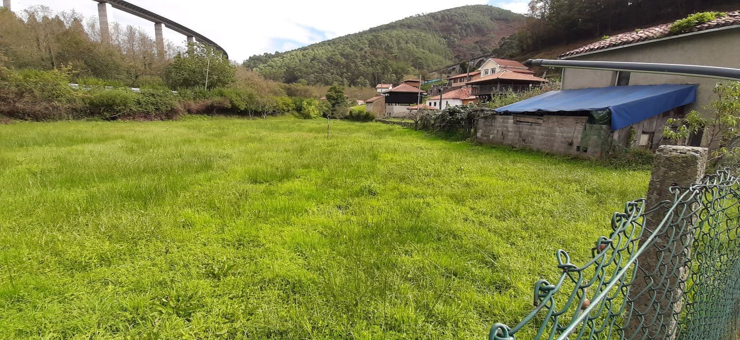 Ubebygd land til salgs i Cudillero - € 46 900 (Ref: 5668877)