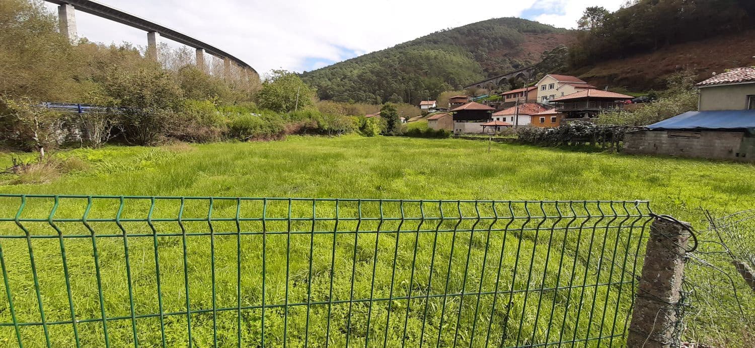 Ubebygd land til salgs i Cudillero - € 46 900 (Ref: 5668877)