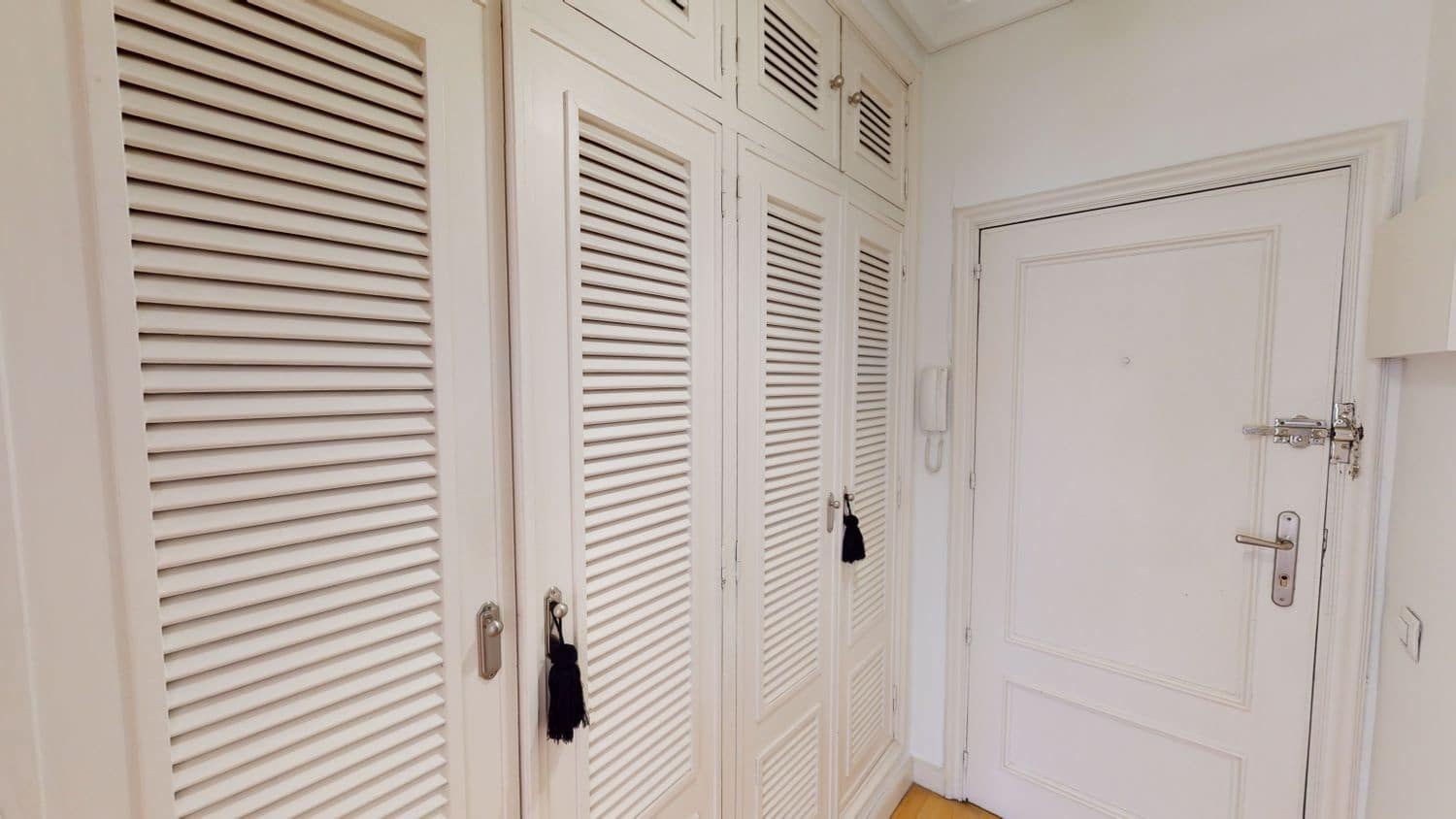 1 bedroom Apartment for rent in Madrid city with garage - € 2,400 (Ref: 6091961)