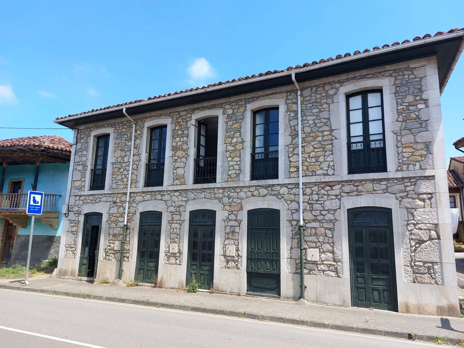 5 sypialnia Finka/Dom wiejski na sprzedaż w Cangas de Onis - 160 000 € (Ref: 6136069)