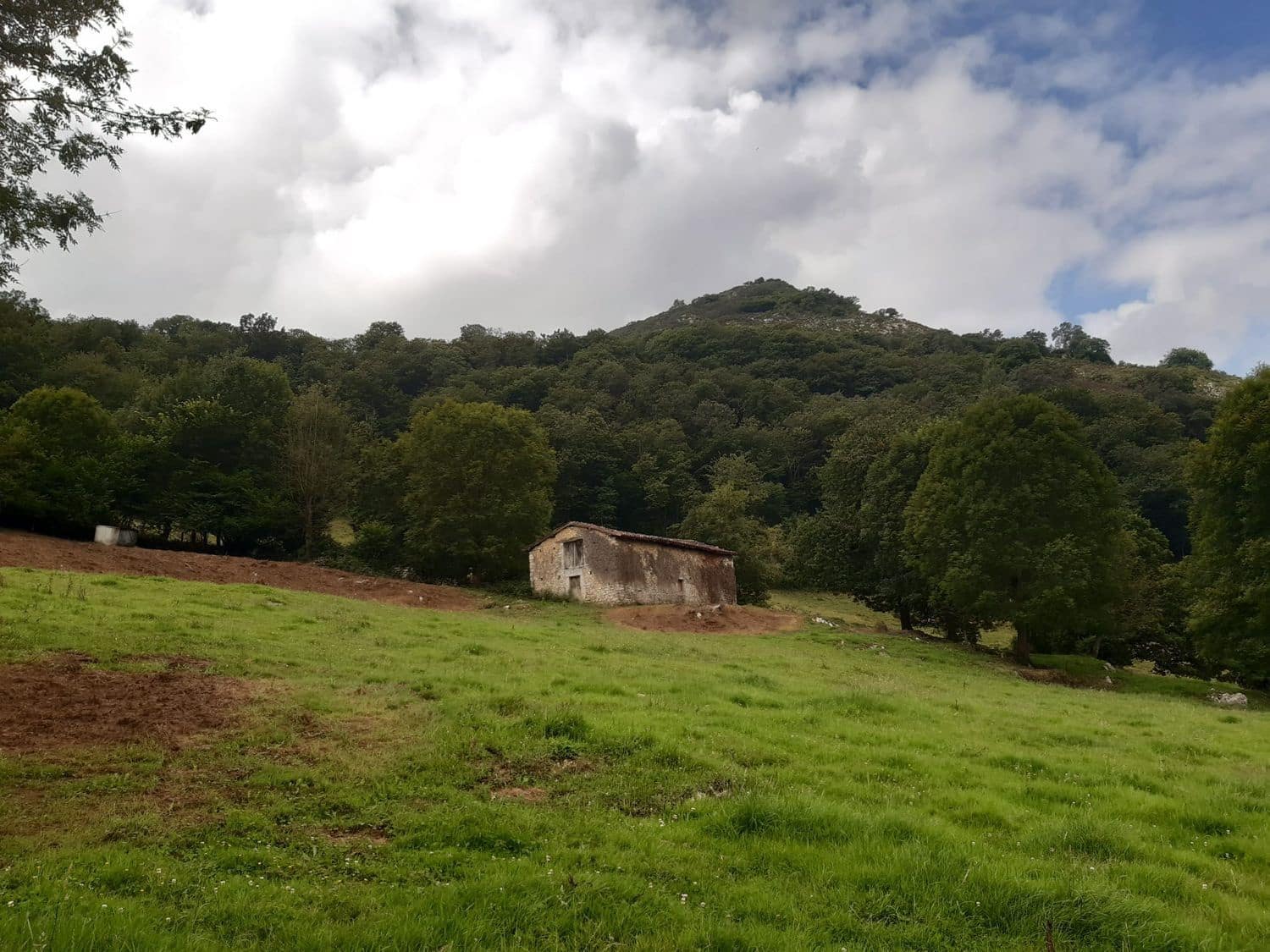 1 bedroom Finca/Country House for sale in Onis - € 160,000 (Ref: 6136073)