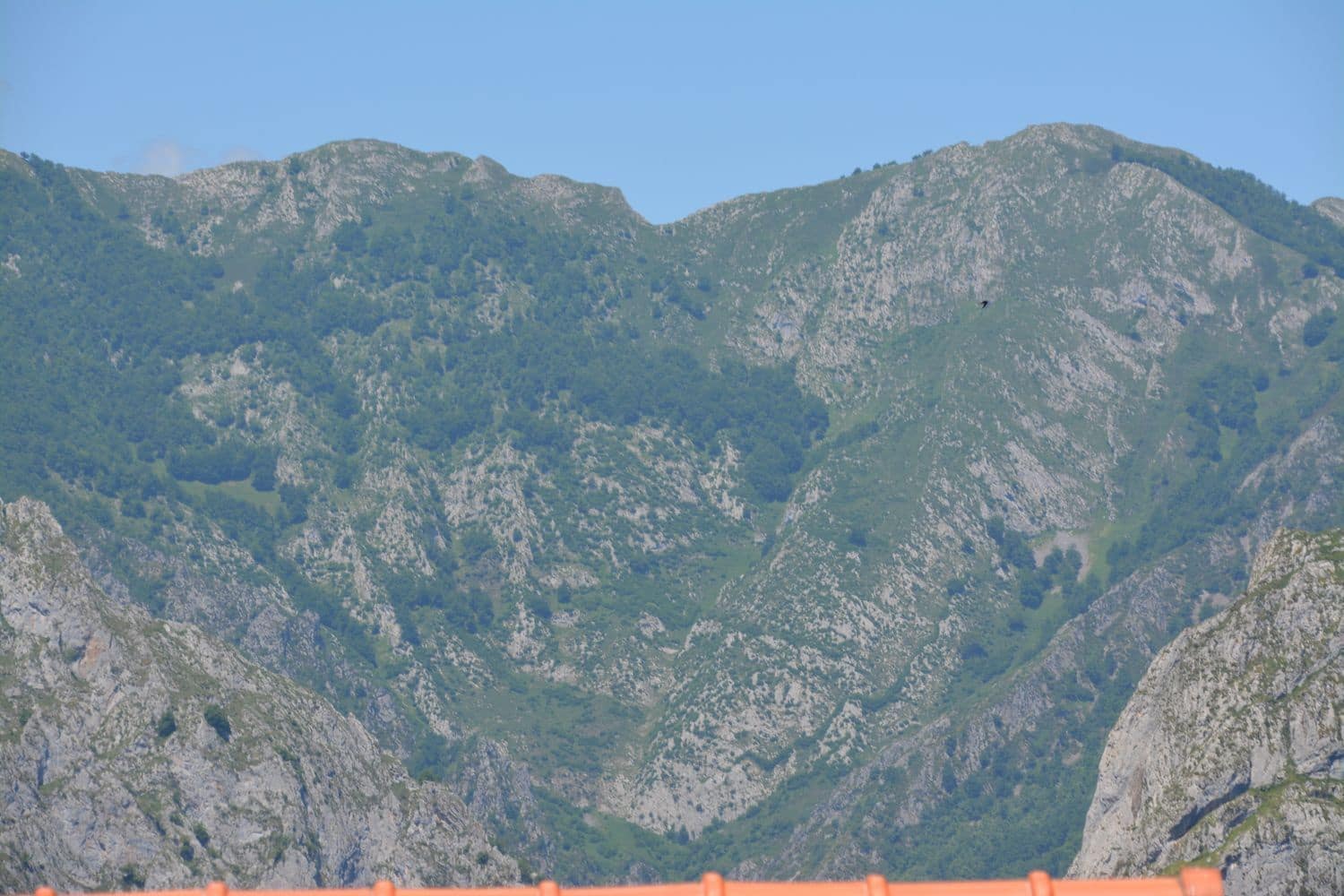 3 soveværelse Byhus til salg i Oseja de Sajambre med garage - € 85.000 (Ref: 6221417)