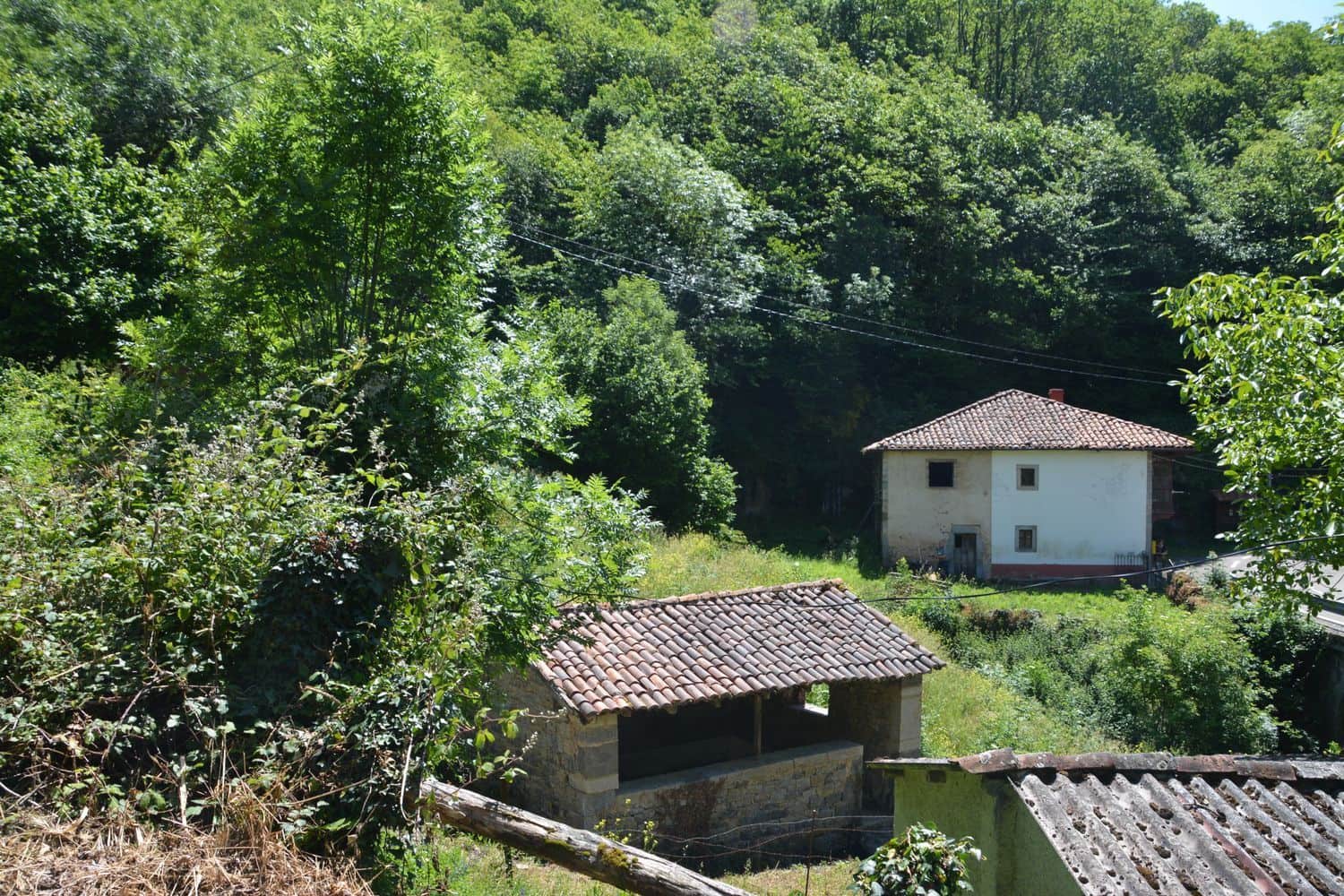 3 soveværelse Finca/Landehus til salg i Oseja de Sajambre med garage - € 50.000 (Ref: 6232569)