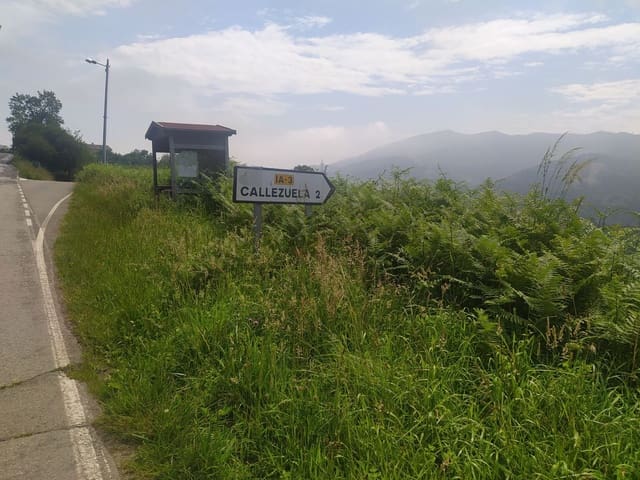 Undeveloped Land for sale in Illas - € 10,000 (Ref: 6243102)