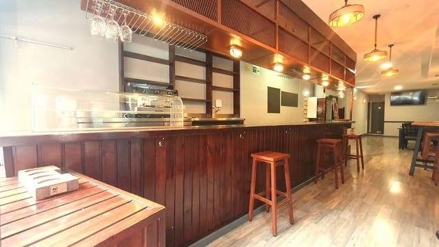 Restaurant/Bar til salg i Centro Urbano, Gijón - € 160.000 (Ref: 6252430)