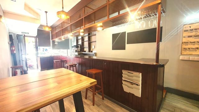 Restaurant/Bar til salg i Centro Urbano, Gijón - € 160.000 (Ref: 6252430)