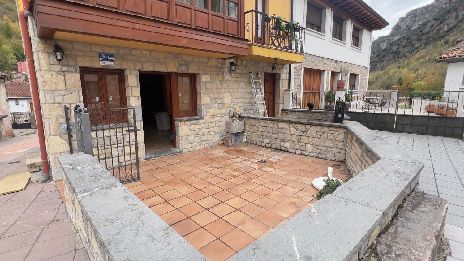 Commercieel te koop in Somiedo - € 90.000 (Ref: 6269903)