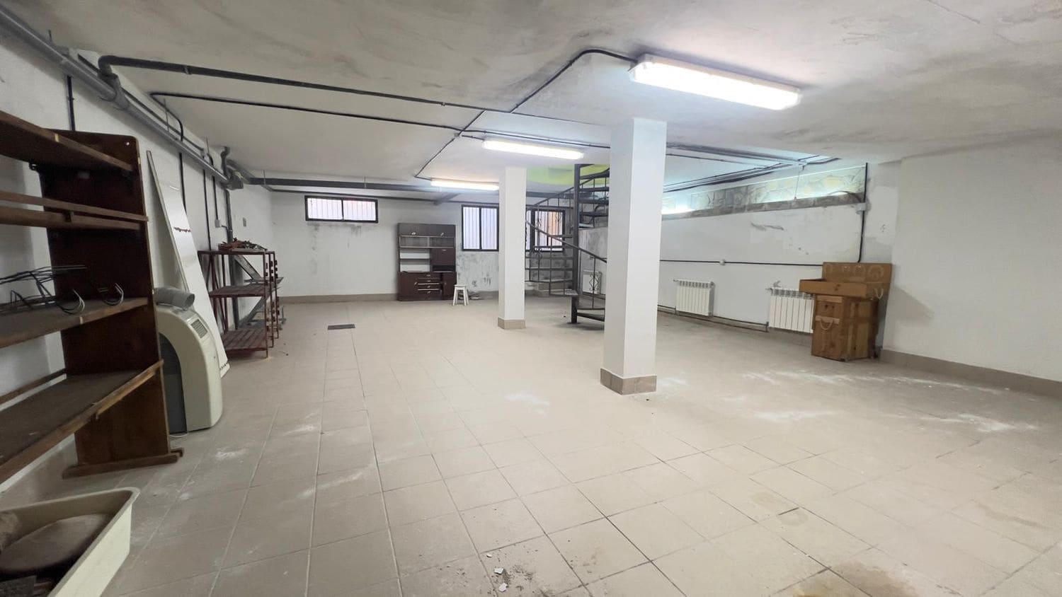 Commercieel te koop in Somiedo - € 90.000 (Ref: 6269903)