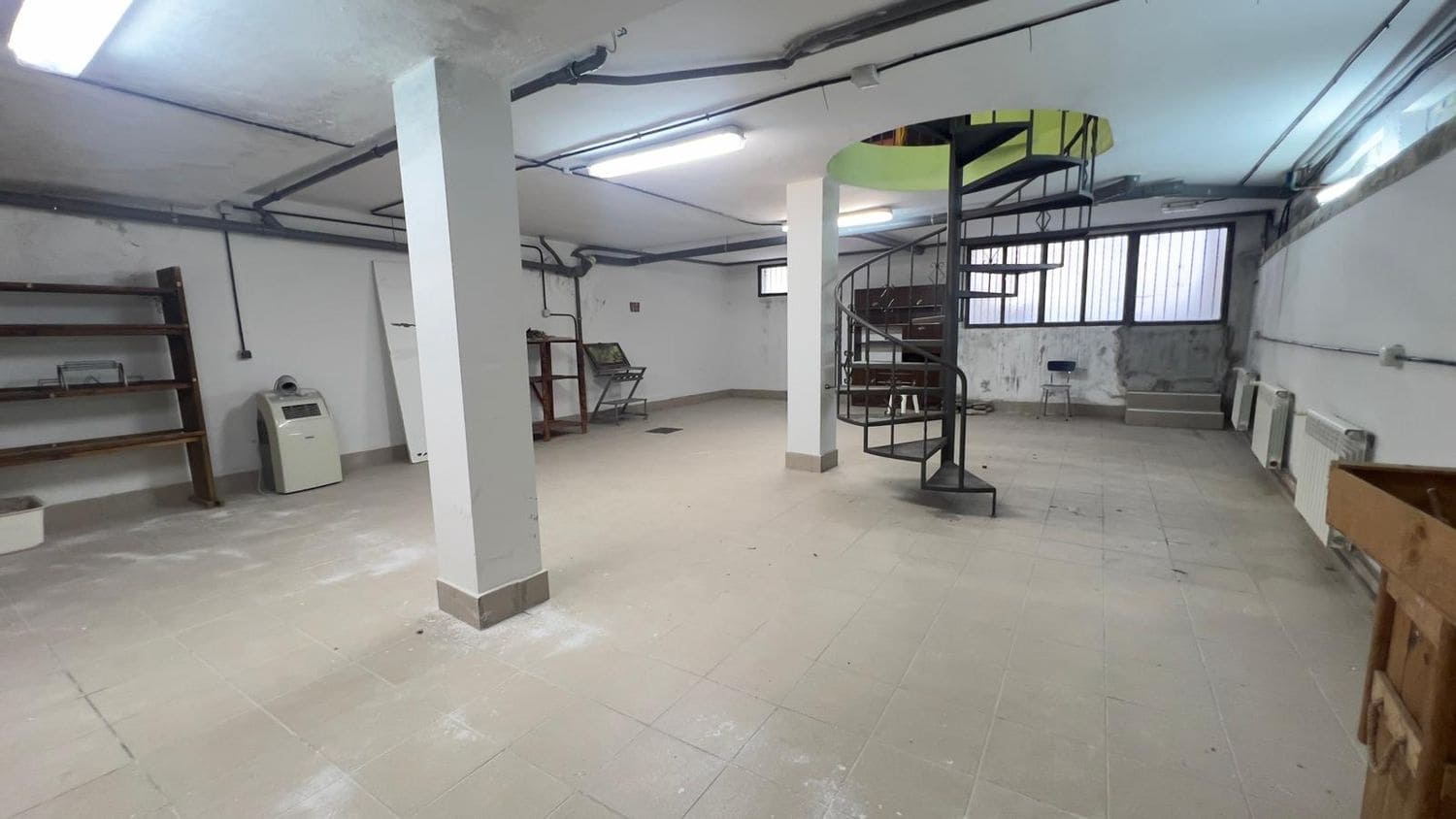 Commercieel te koop in Somiedo - € 90.000 (Ref: 6269903)