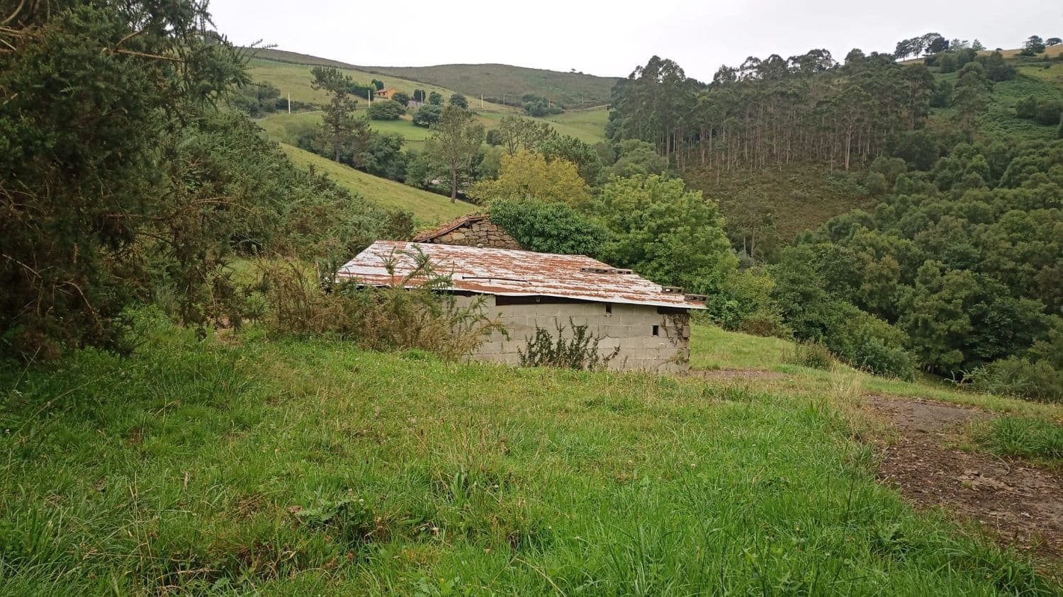 1 bedroom Finca/Country House for sale in Siero - € 63,000 (Ref: 6289933)