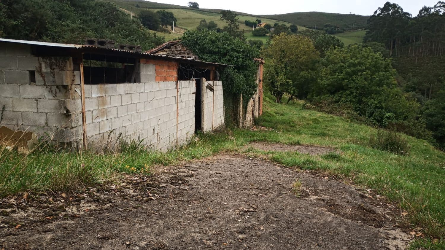 1 bedroom Finca/Country House for sale in Siero - € 63,000 (Ref: 6289933)