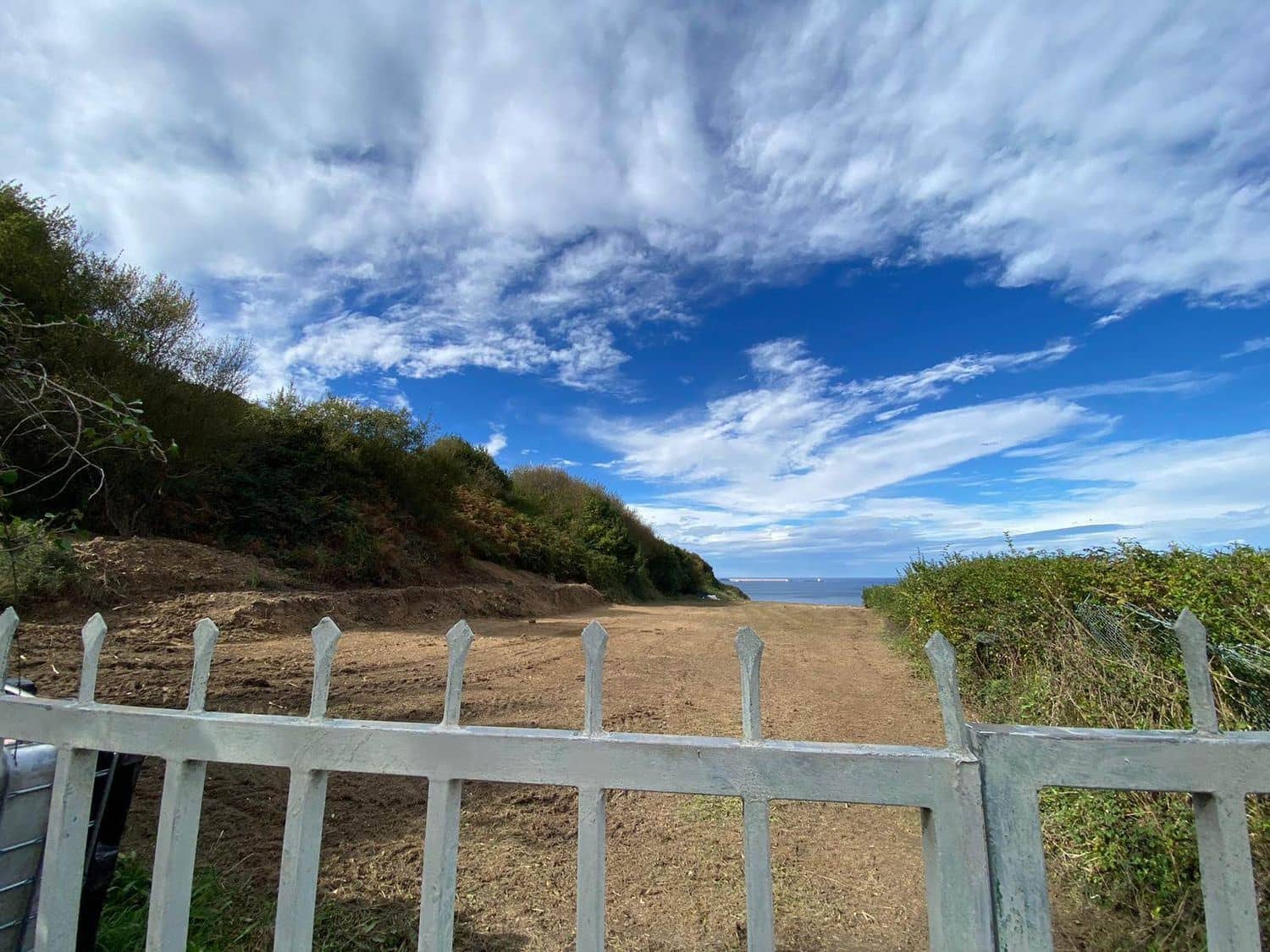 Grunde uden byggetilladelser til leje i Gijon - € 650 (Ref: 6560996)