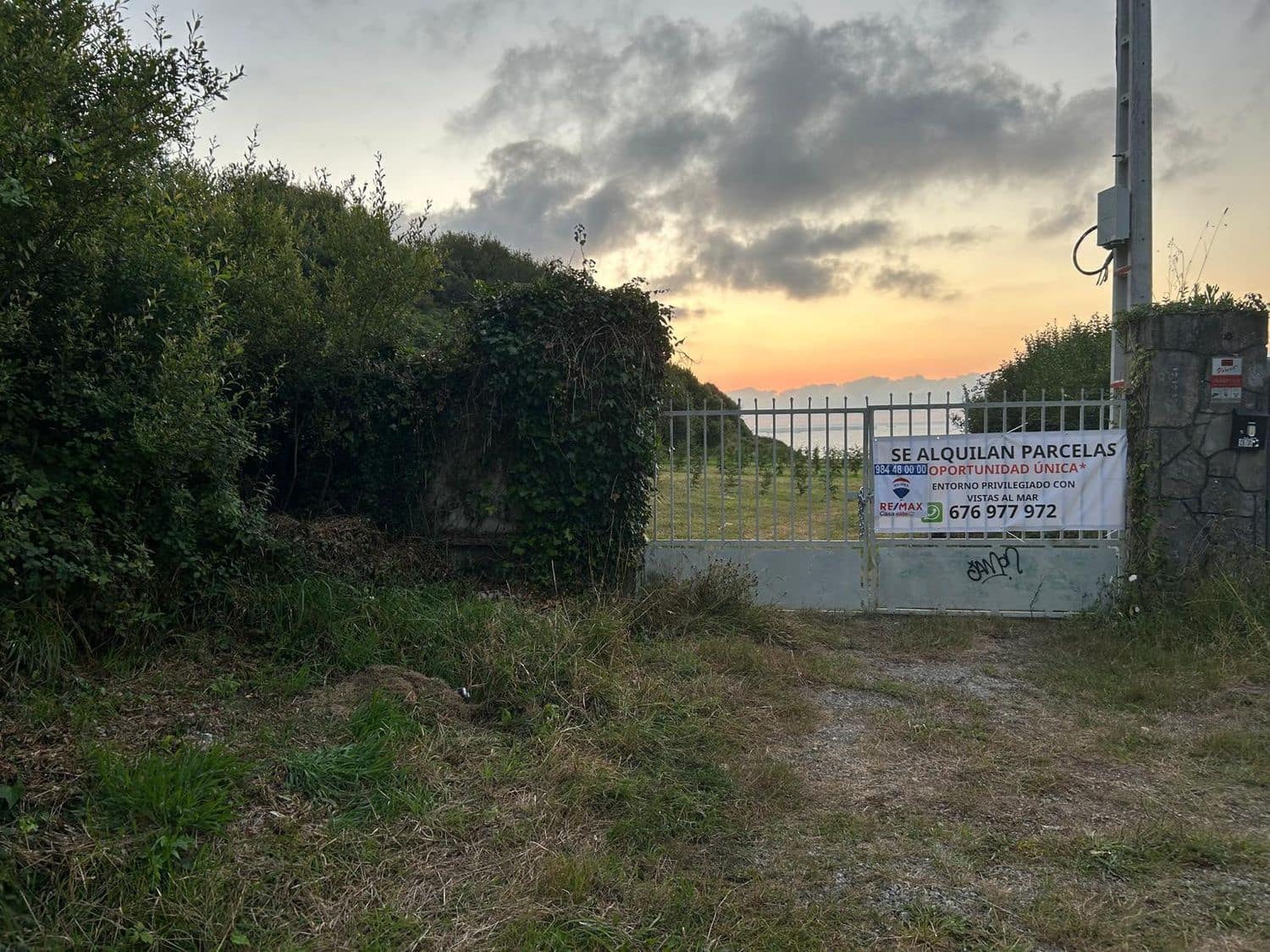 Grunde uden byggetilladelser til leje i Gijon - € 650 (Ref: 6560996)