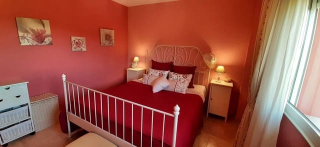 4 slaapkamer Villa te koop in Soto del Barco met garage - € 350.000 (Ref: 6738860)