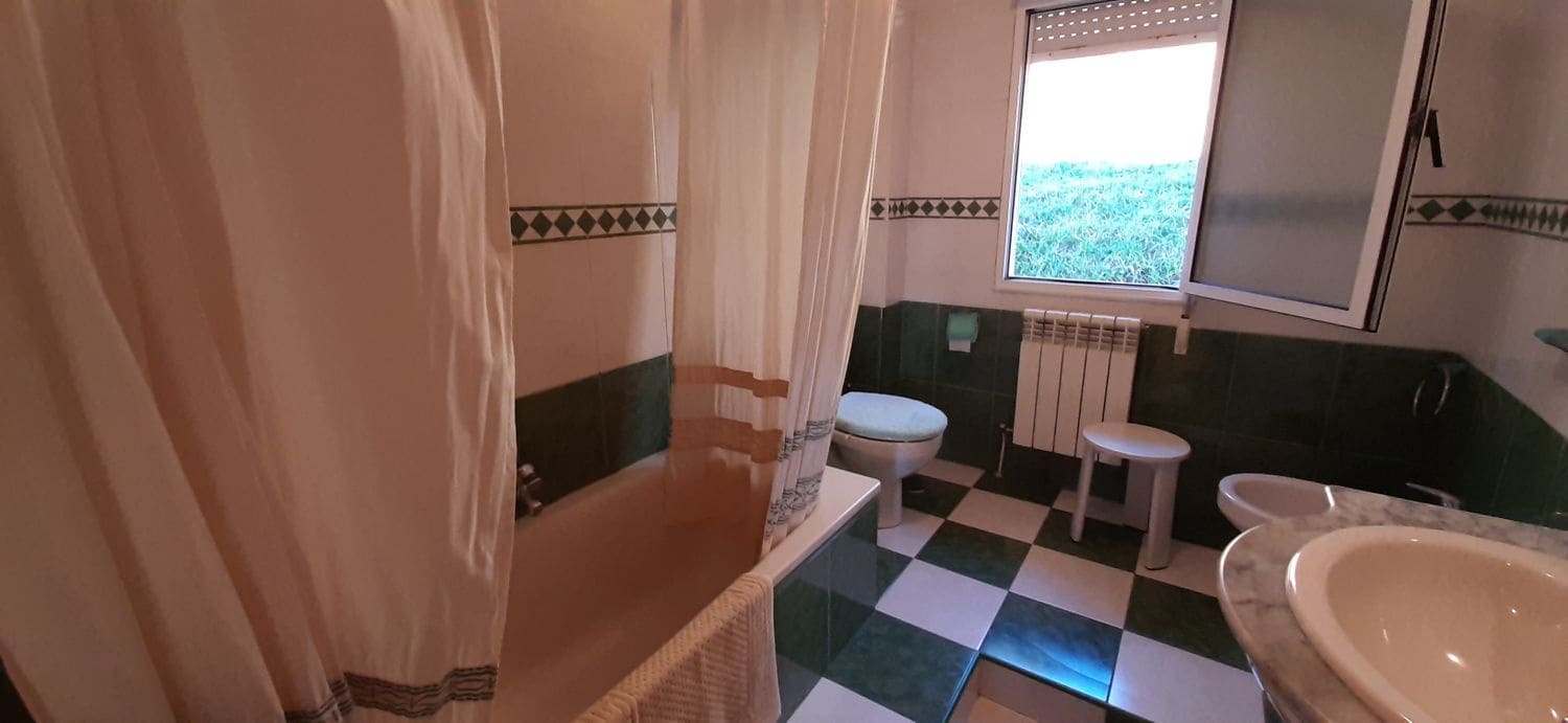 4 soveværelse Villa til salg i Soto del Barco med garage - € 350.000 (Ref: 6738860)