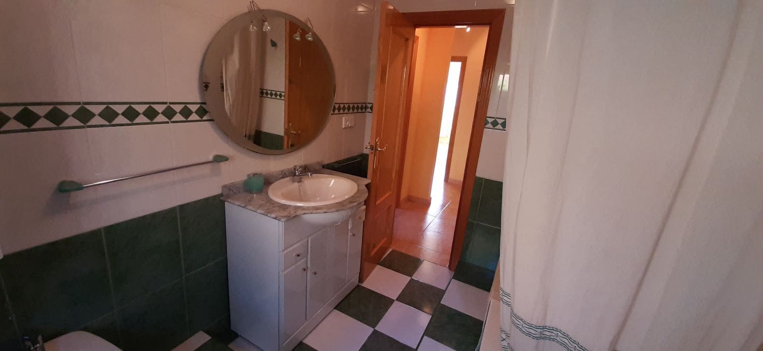 4 soveværelse Villa til salg i Soto del Barco med garage - € 350.000 (Ref: 6738860)