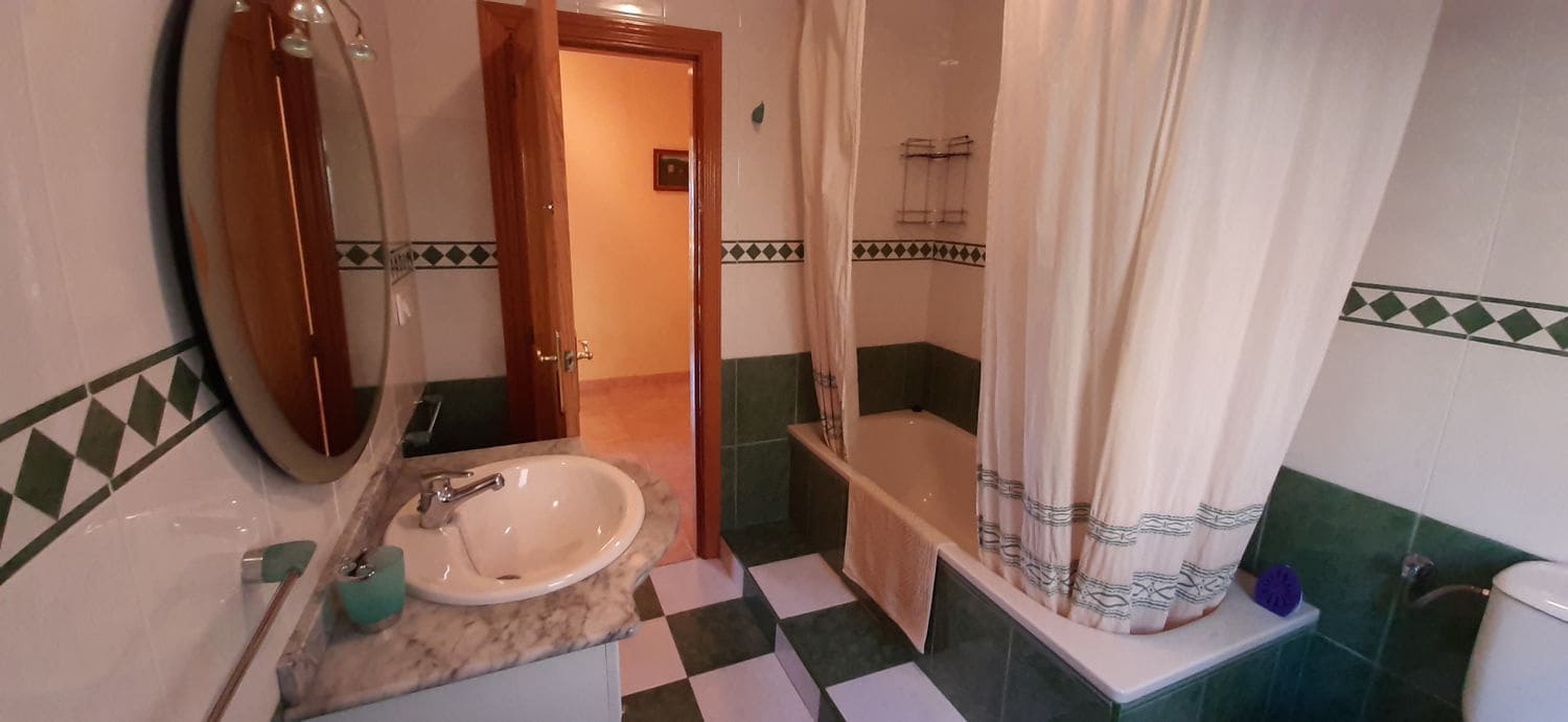 4 soveværelse Villa til salg i Soto del Barco med garage - € 350.000 (Ref: 6738860)