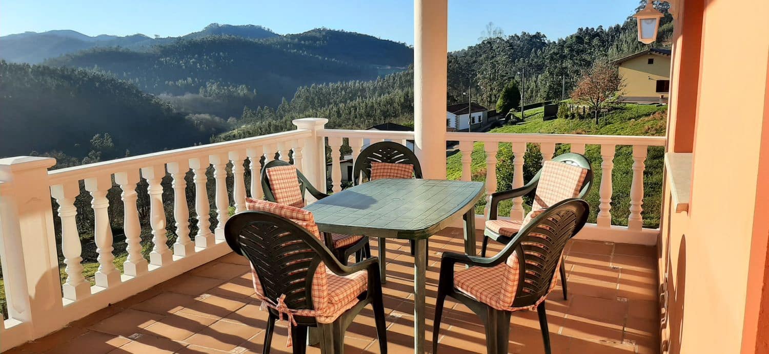 4 soveværelse Villa til salg i Soto del Barco med garage - € 350.000 (Ref: 6738860)