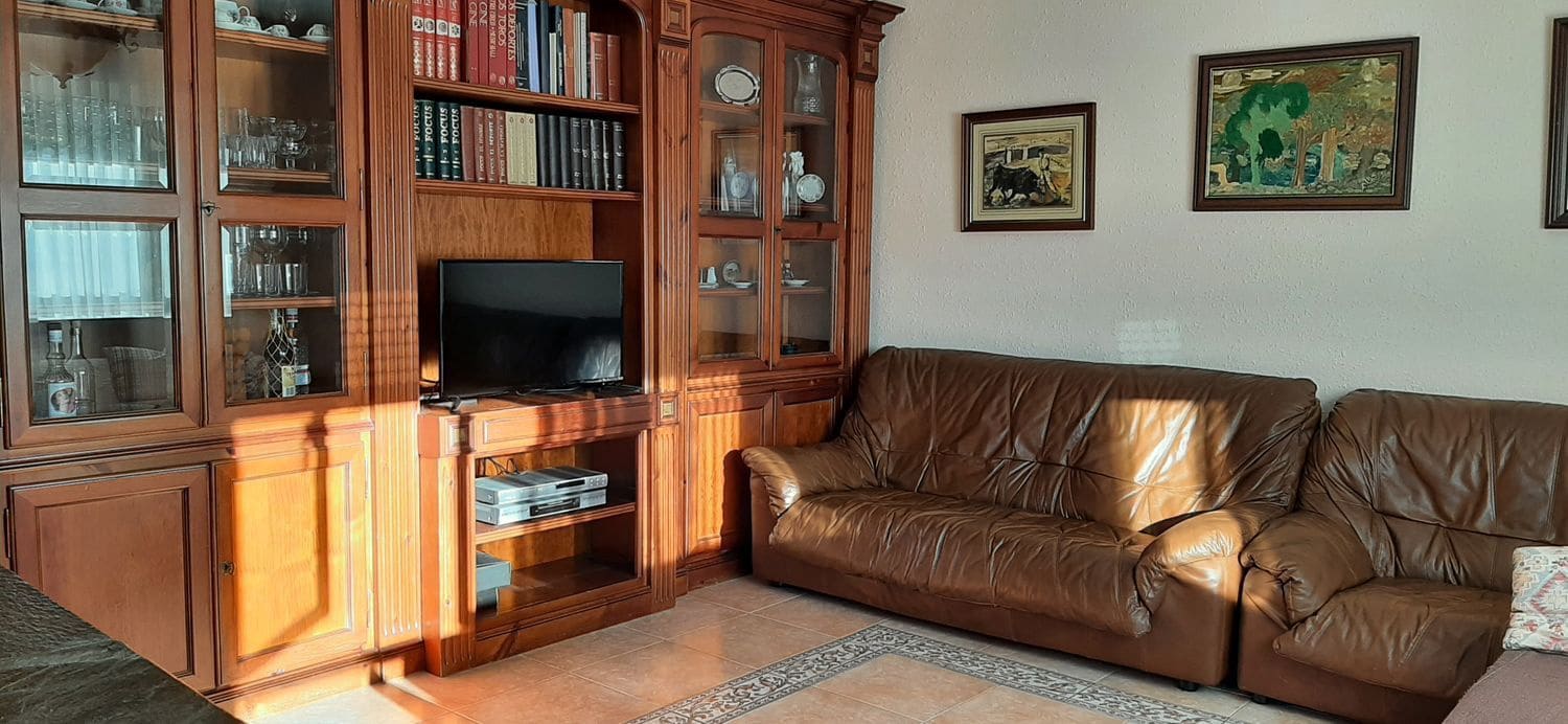 4 soveværelse Villa til salg i Soto del Barco med garage - € 350.000 (Ref: 6738860)