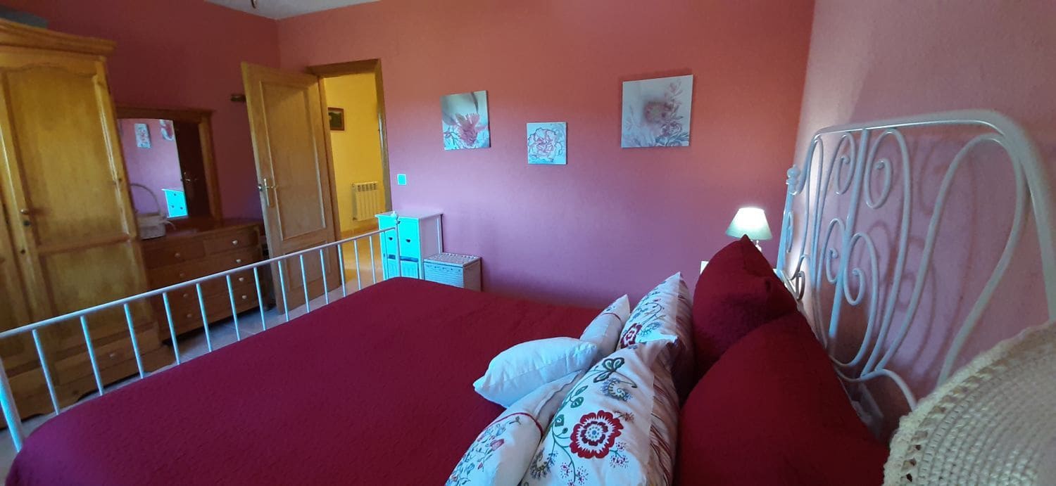 4 soveværelse Villa til salg i Soto del Barco med garage - € 350.000 (Ref: 6738860)