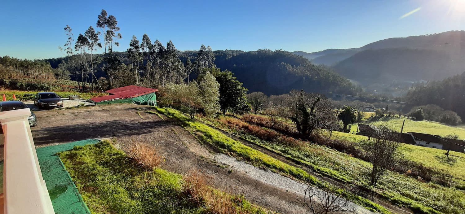 4 soveværelse Villa til salg i Soto del Barco med garage - € 350.000 (Ref: 6738860)