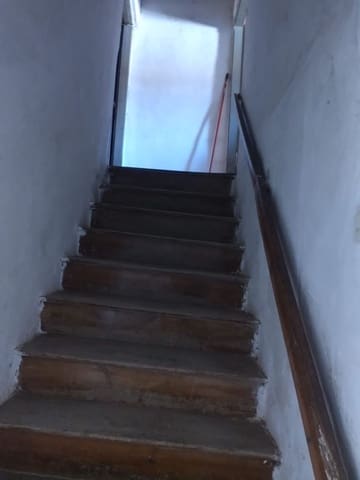 3 makuuhuone Maalaistalo myytävänä paikassa Ardón mukana 
autotalli - 18 000 € (Ref: 6738889)