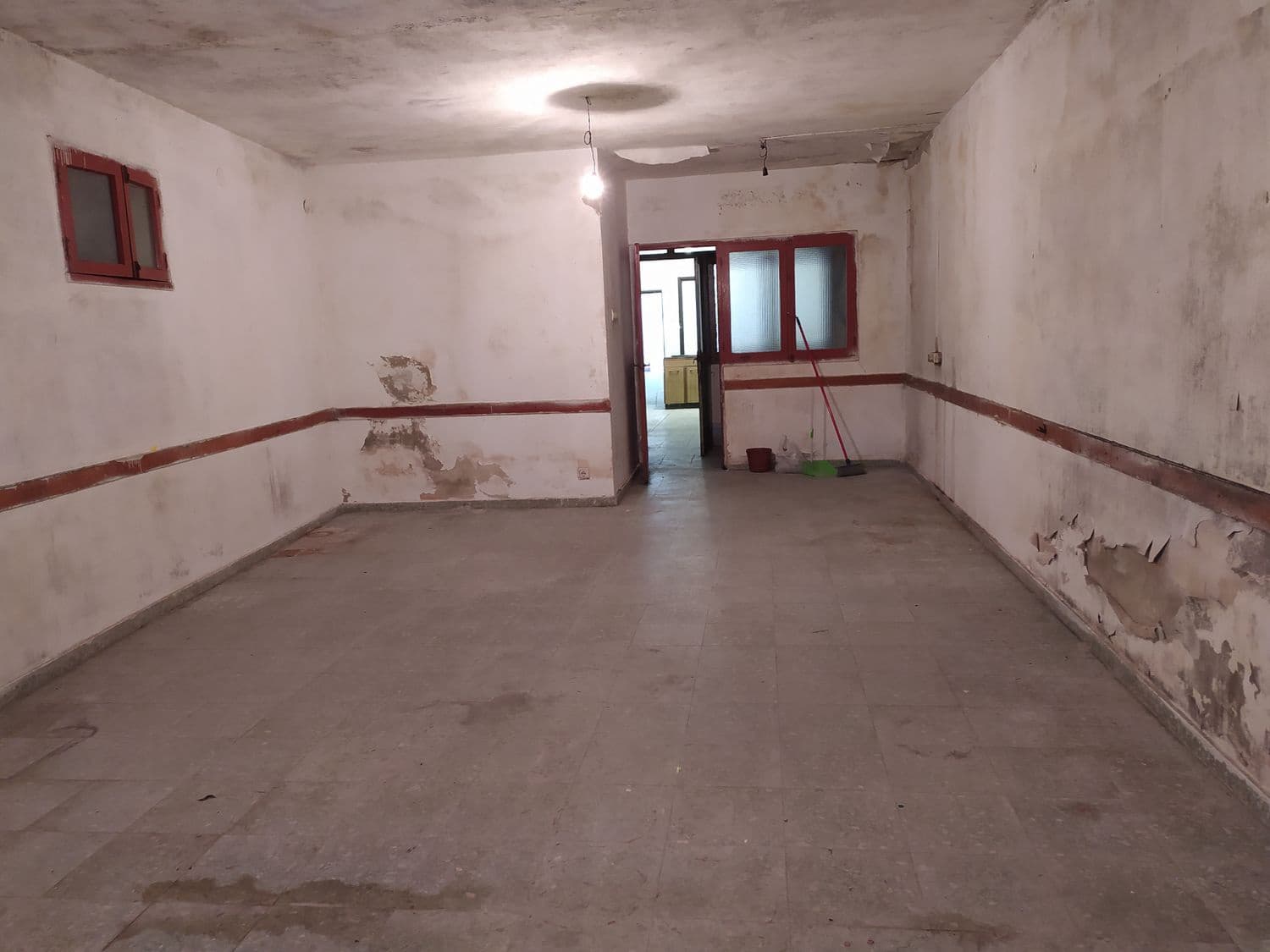 Komercyjne na sprzedaż w Infiesto - 39 900 € (Ref: 6738949)