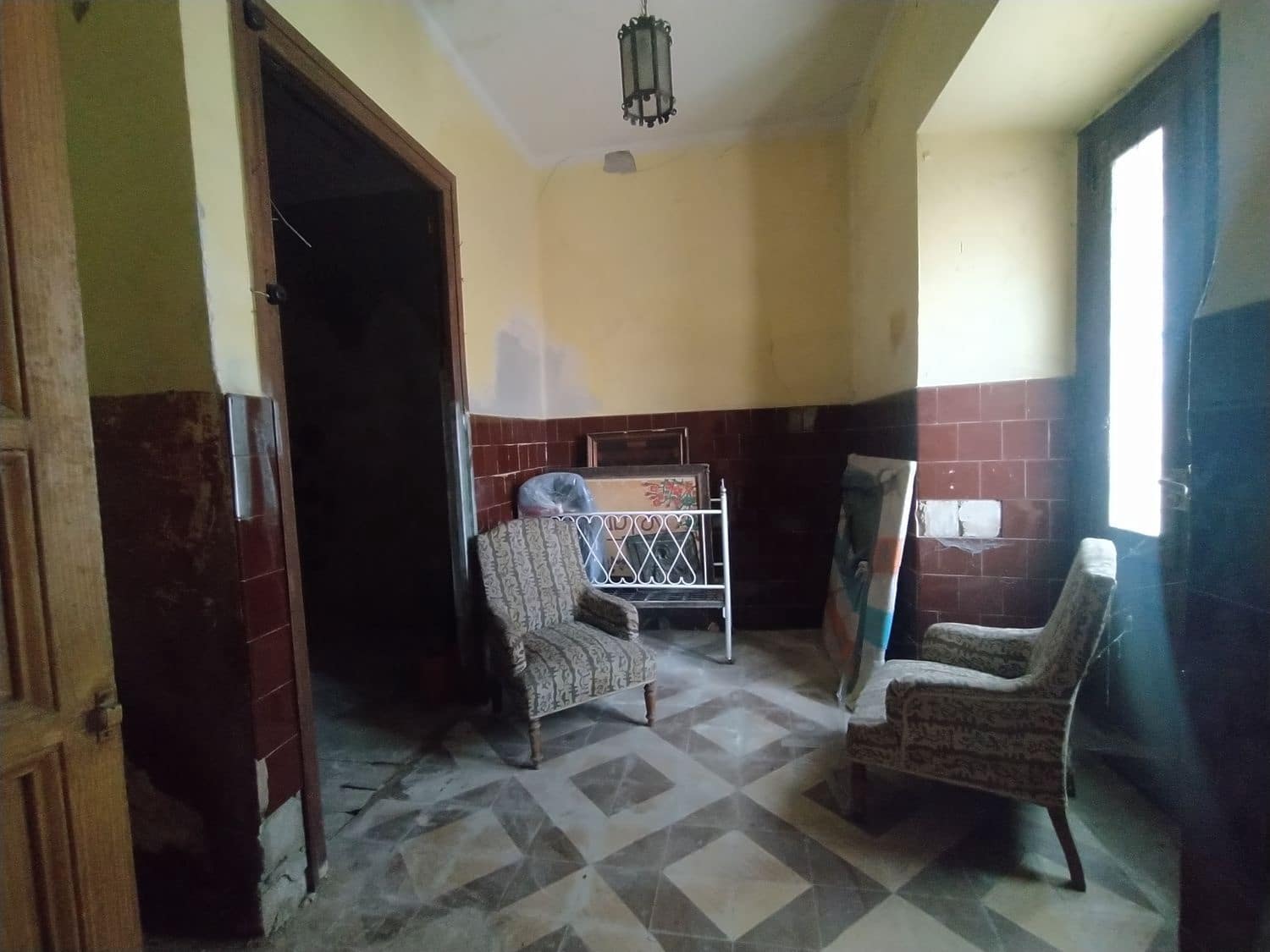 14 soveværelse Byhus til salg i Salas med garage - € 98.000 (Ref: 6738955)