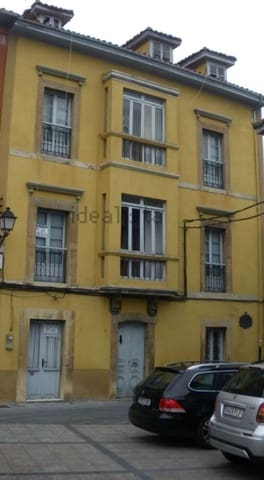 14 bedroom Townhouse for sale in Salas with garage - € 98,000 (Ref: 6738955)