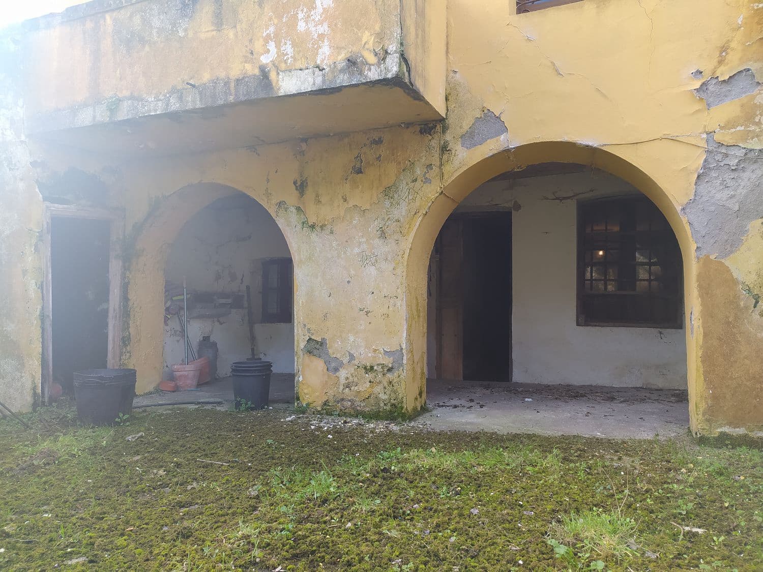 14 soveværelse Byhus til salg i Salas med garage - € 98.000 (Ref: 6738955)