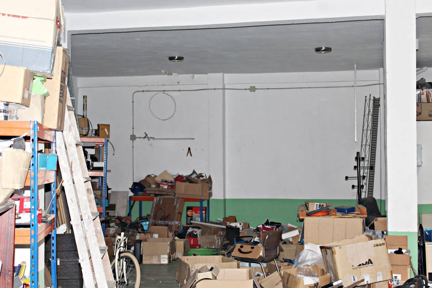 Erhverv til salg i Gijon - € 69.900 (Ref: 7014969)