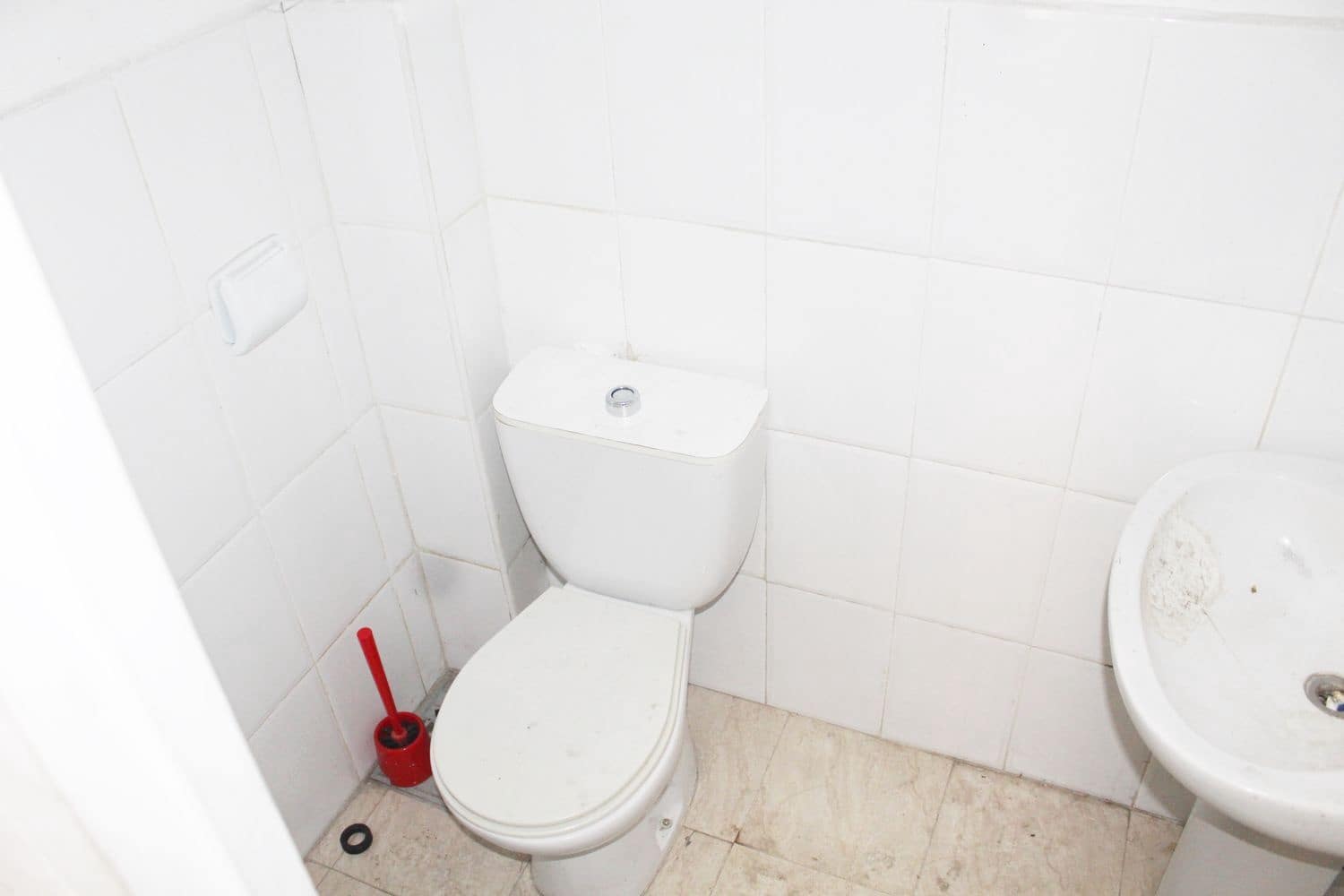 Erhverv til salg i Gijon - € 69.900 (Ref: 7014969)