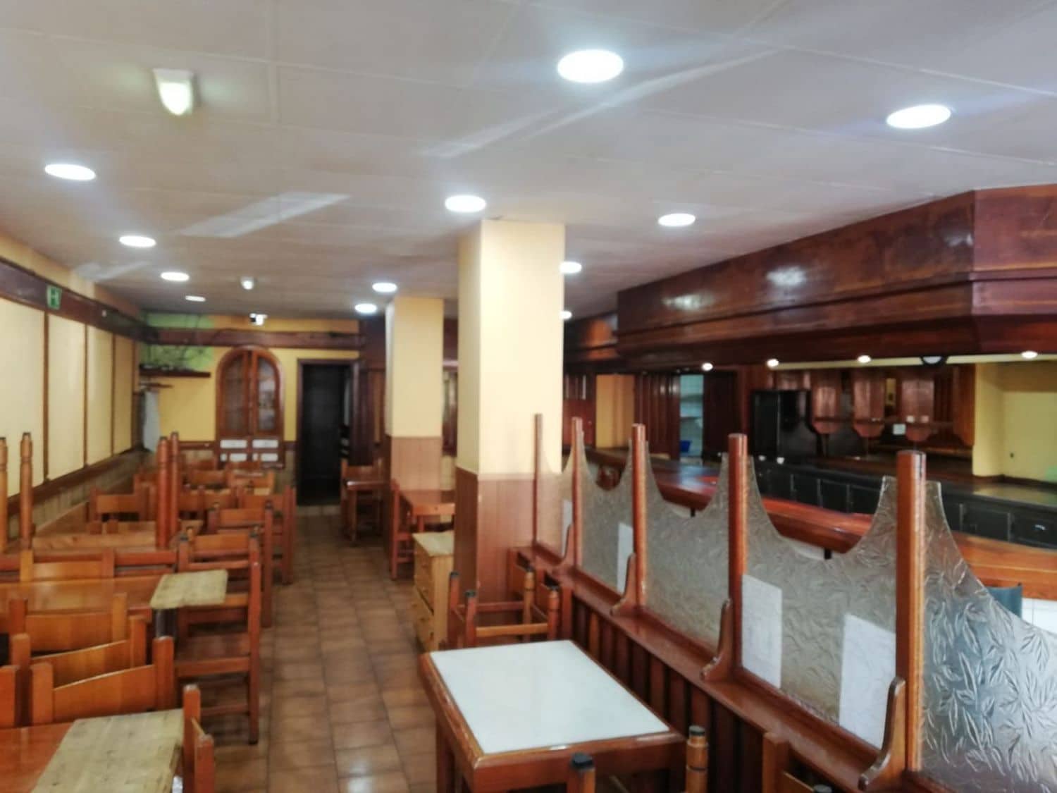 Restaurant/Bar til leje i Gijon - € 1.200 (Ref: 7014978)