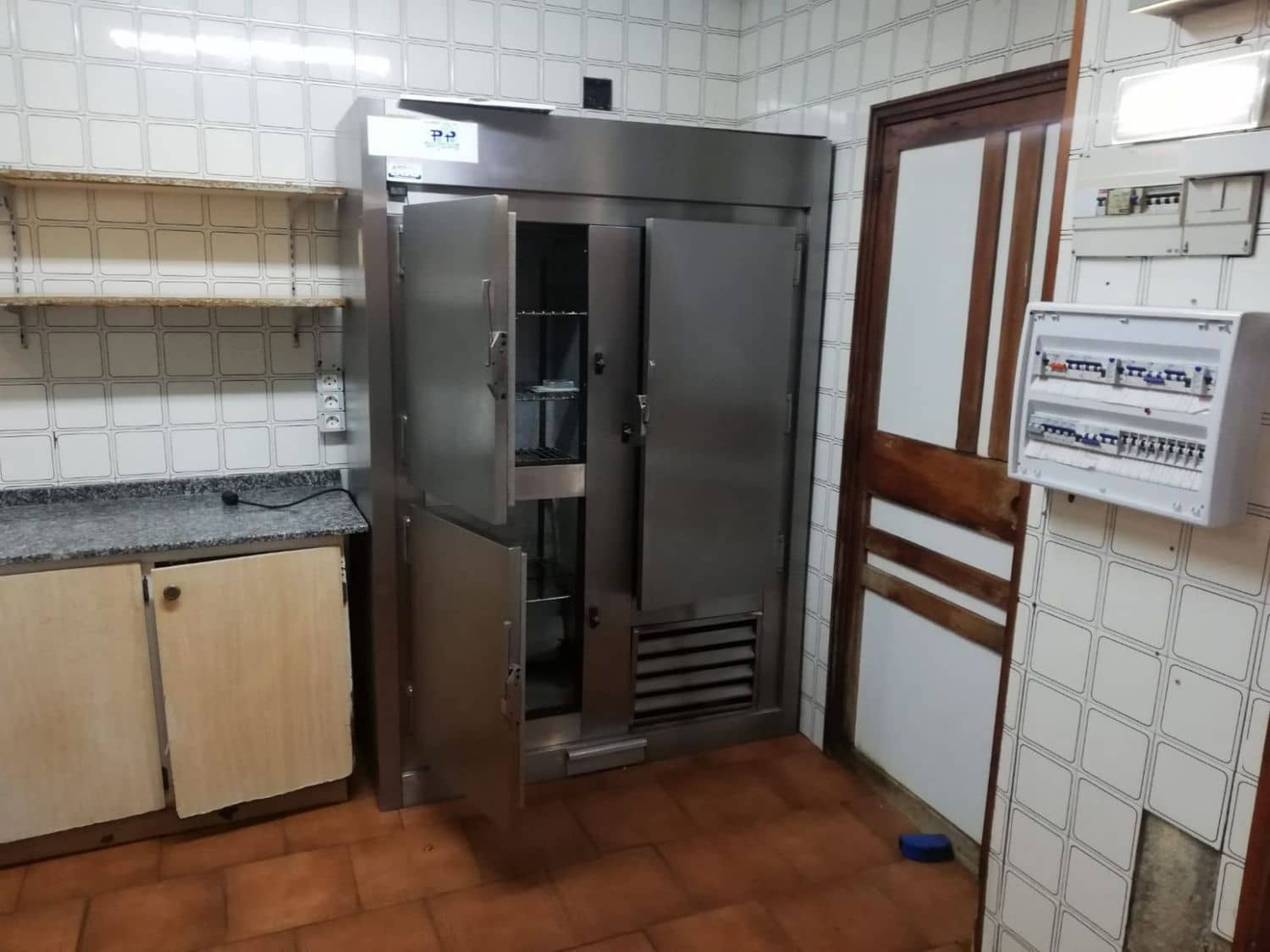 Restaurant/Bar til leje i Gijon - € 1.200 (Ref: 7014978)