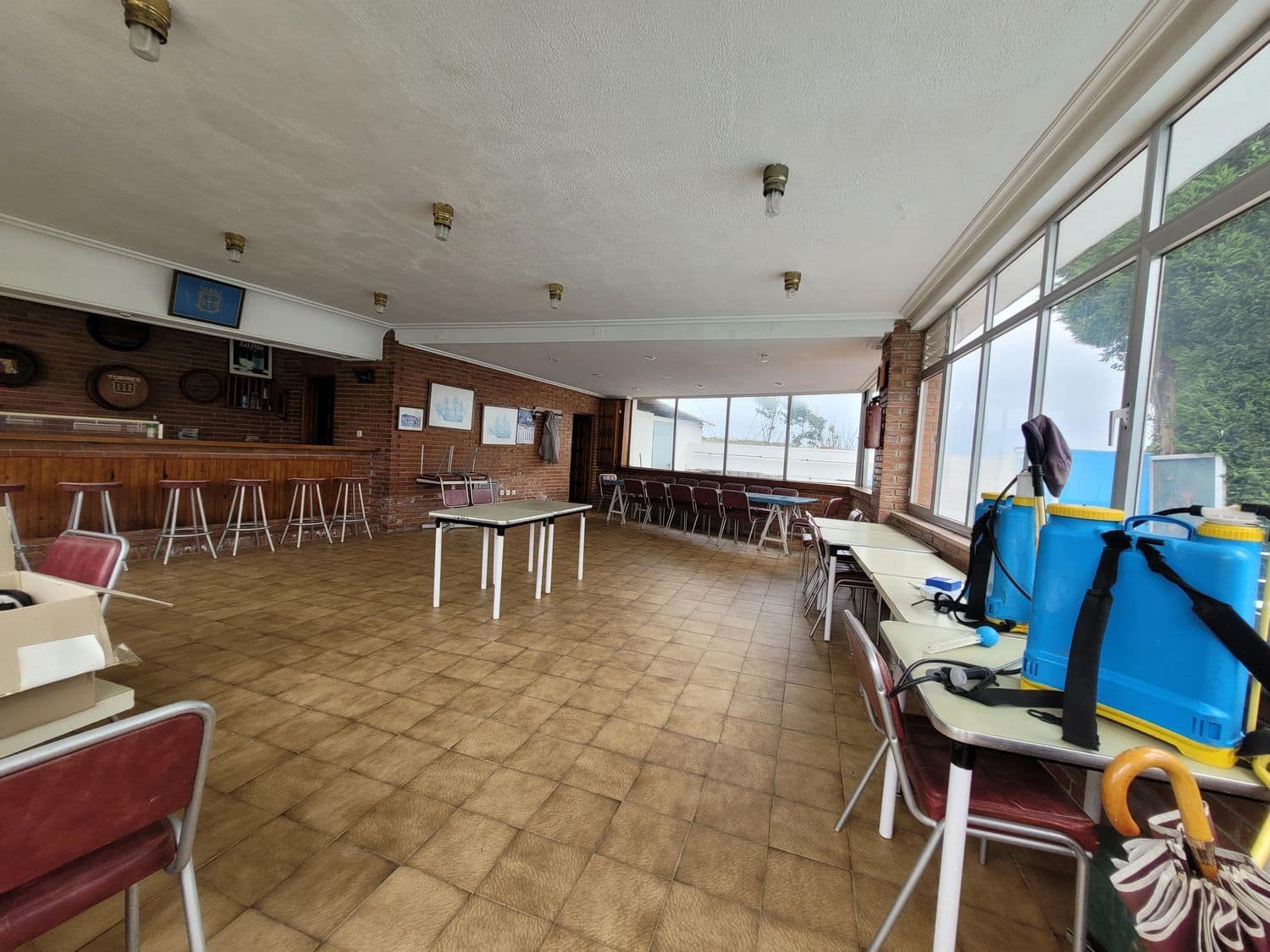 Grunde uden byggetilladelser til salg i Gozon - € 120.000 (Ref: 7042046)