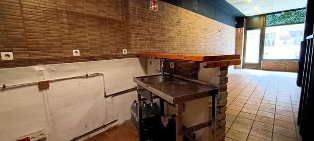 Restaurant/Bar for sale in Centro Urbano, Gijón - € 83,000 (Ref: 7154181)