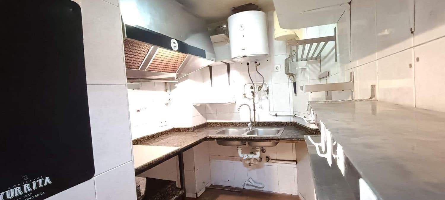 Restaurant/Bar til salg i Gijon - € 83.000 (Ref: 7154181)