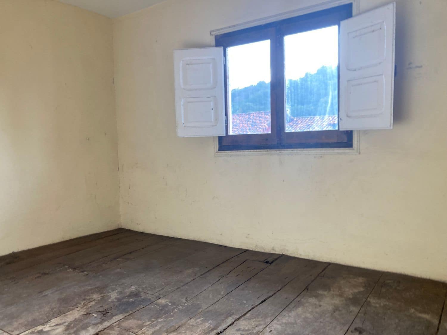 5 soveværelse Finca/Landehus til salg i Bimenes med garage - € 85.000 (Ref: 7187415)